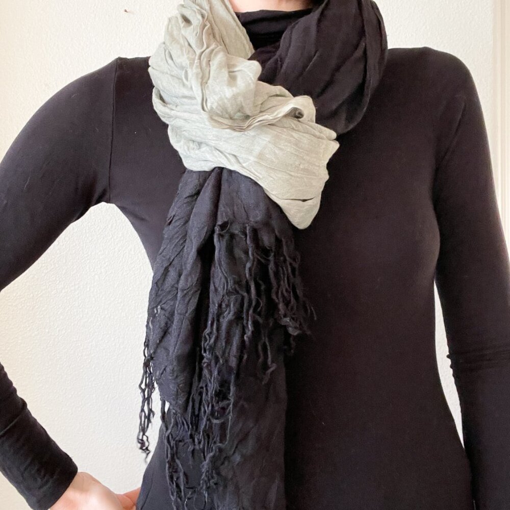 Express Ombre Fringe Scarf Black Gray Crinkled Y2K Vintage 2000s